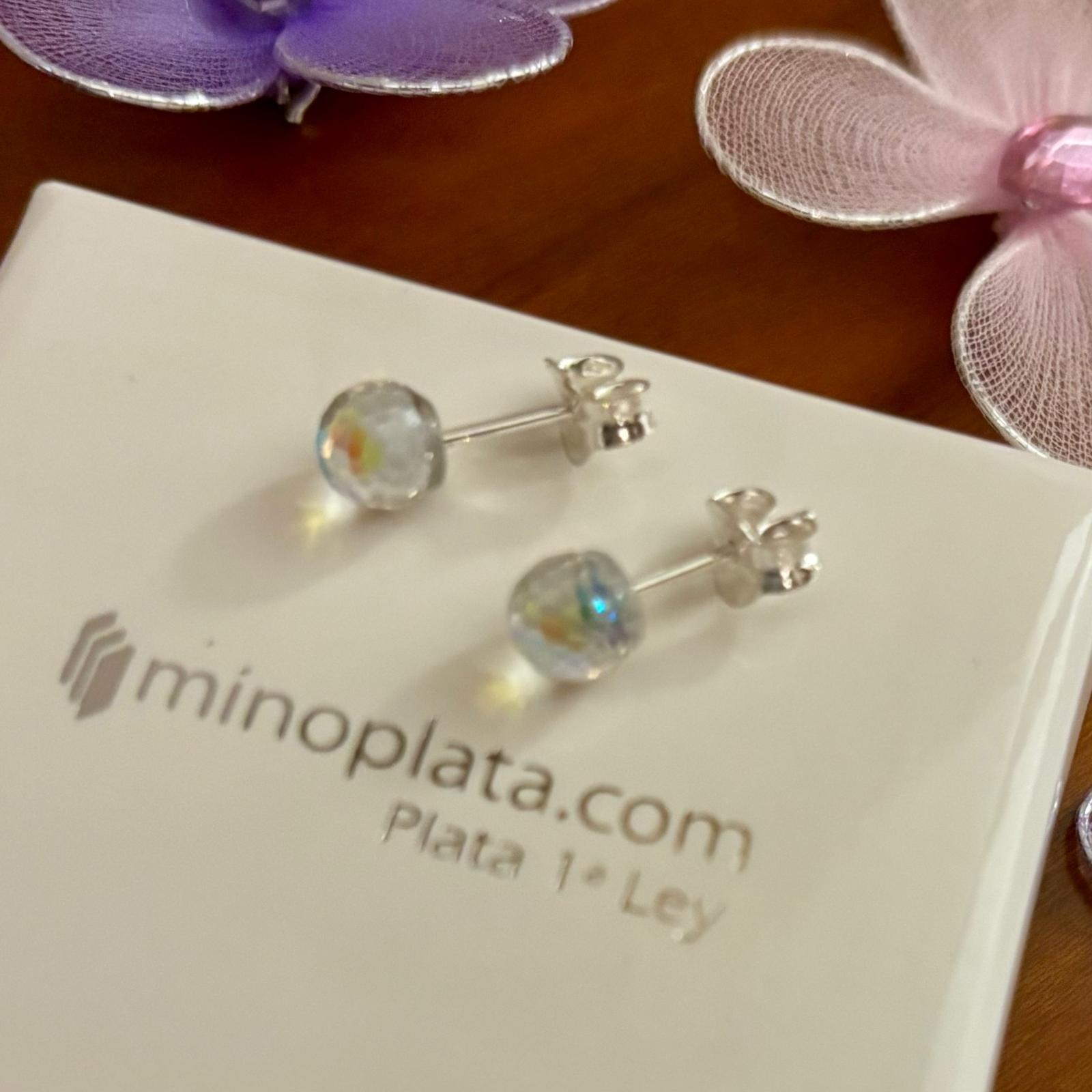 Pendientes bolas cristal tornasol 6 Mm. y Plata de ley 2