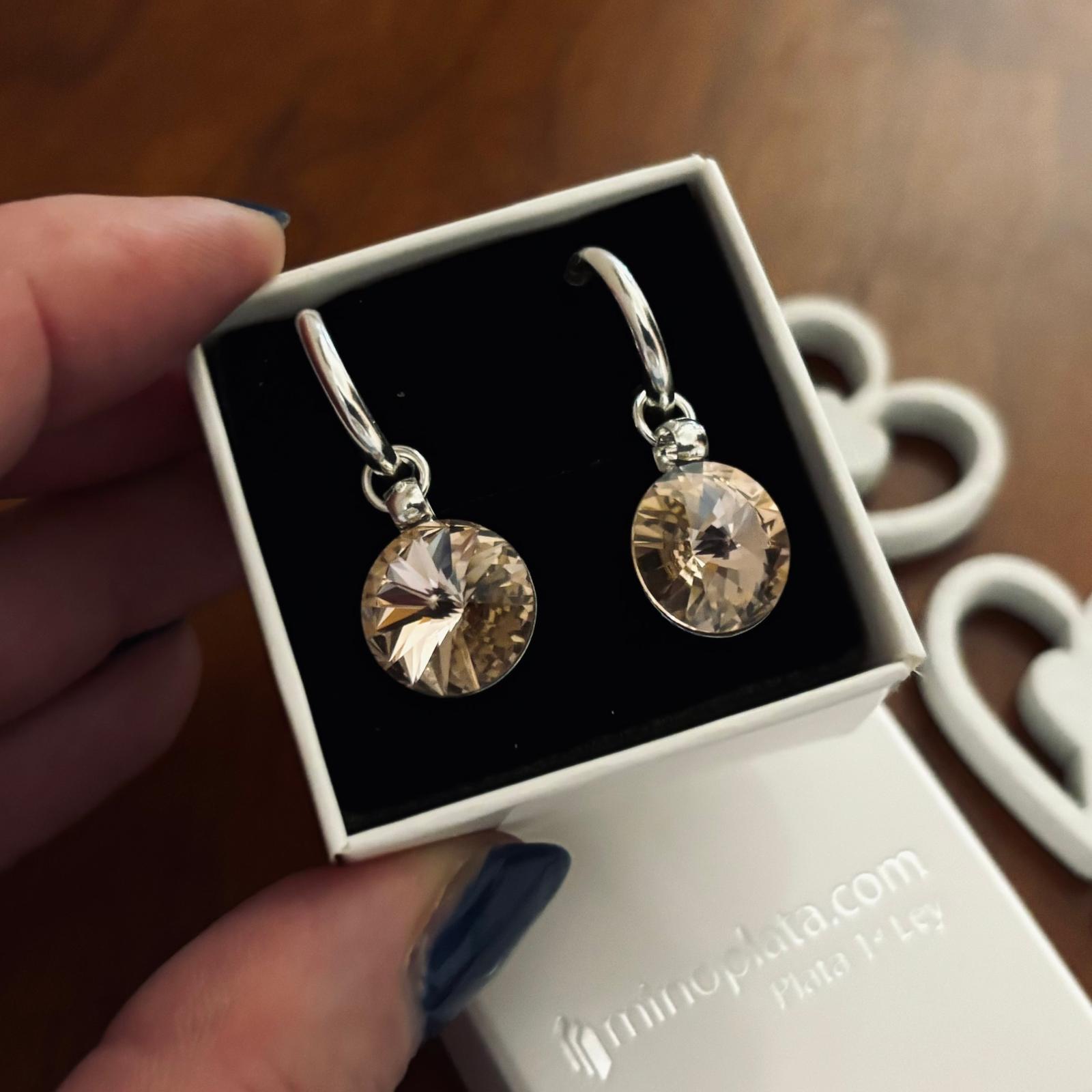 Pendientes aro de Plata de ley con Cristal SW colgante tono nude 3