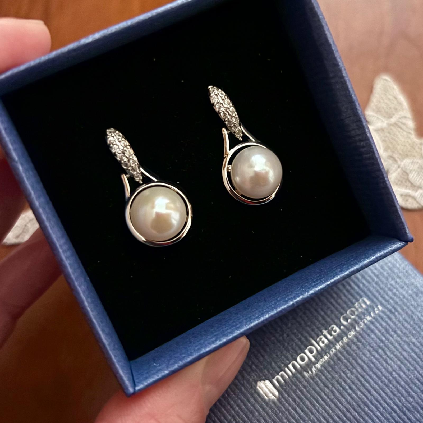 Pendientes largos de Plata rodiada con Circonitas y Perlas cultivadas 3