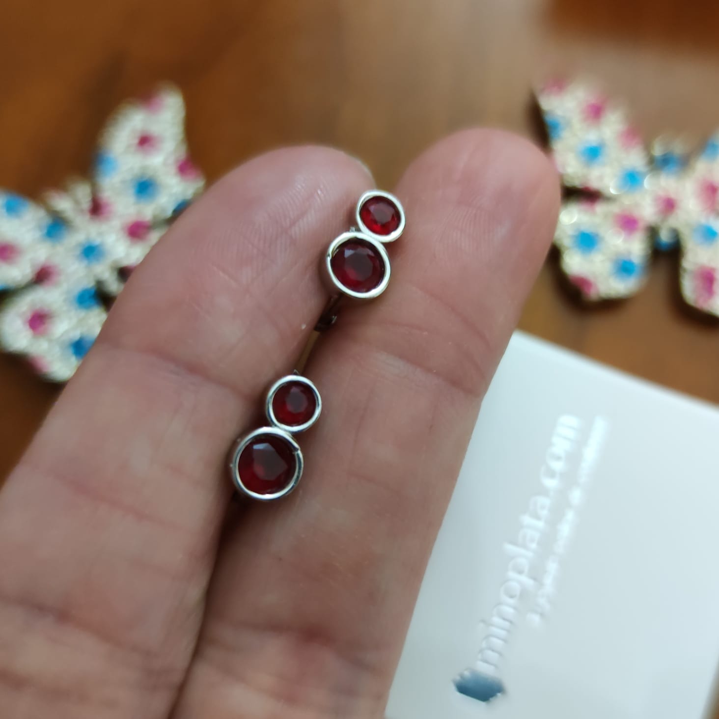 Pendientes piedra roja en Plata de ley cierre catalán 2