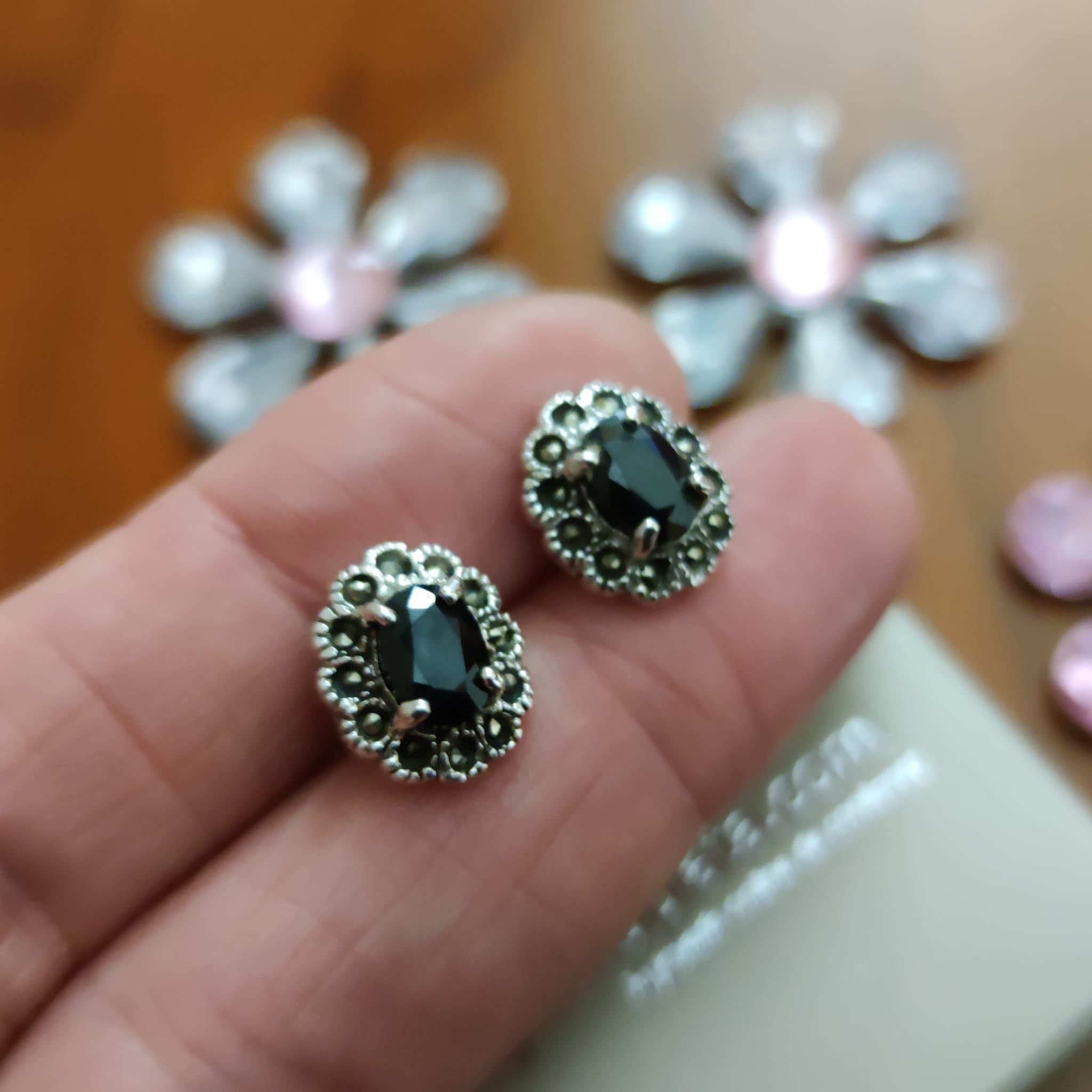 Pendientes negros de Plata vieja con Marcasitas y Azabache 2