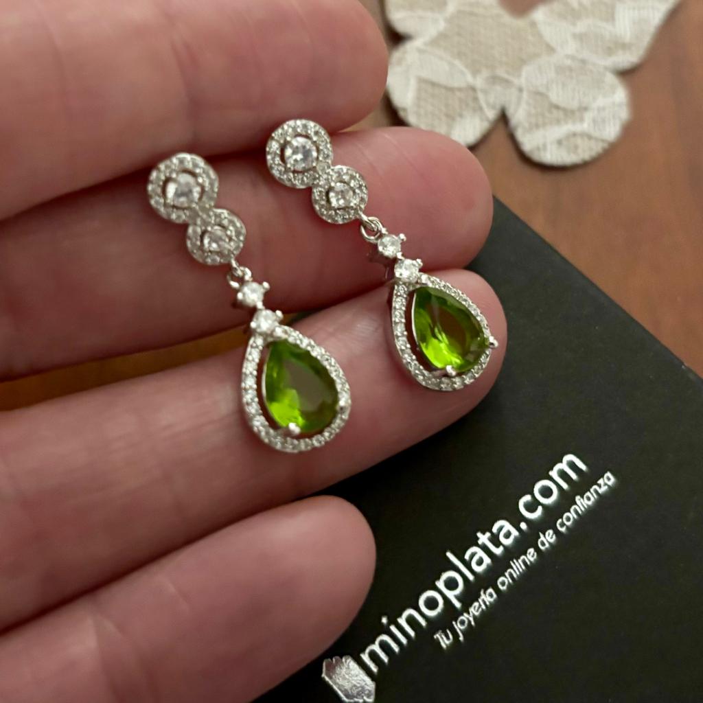 Pendientes lágrima verde de Plata de ley rodiada con Circonitas