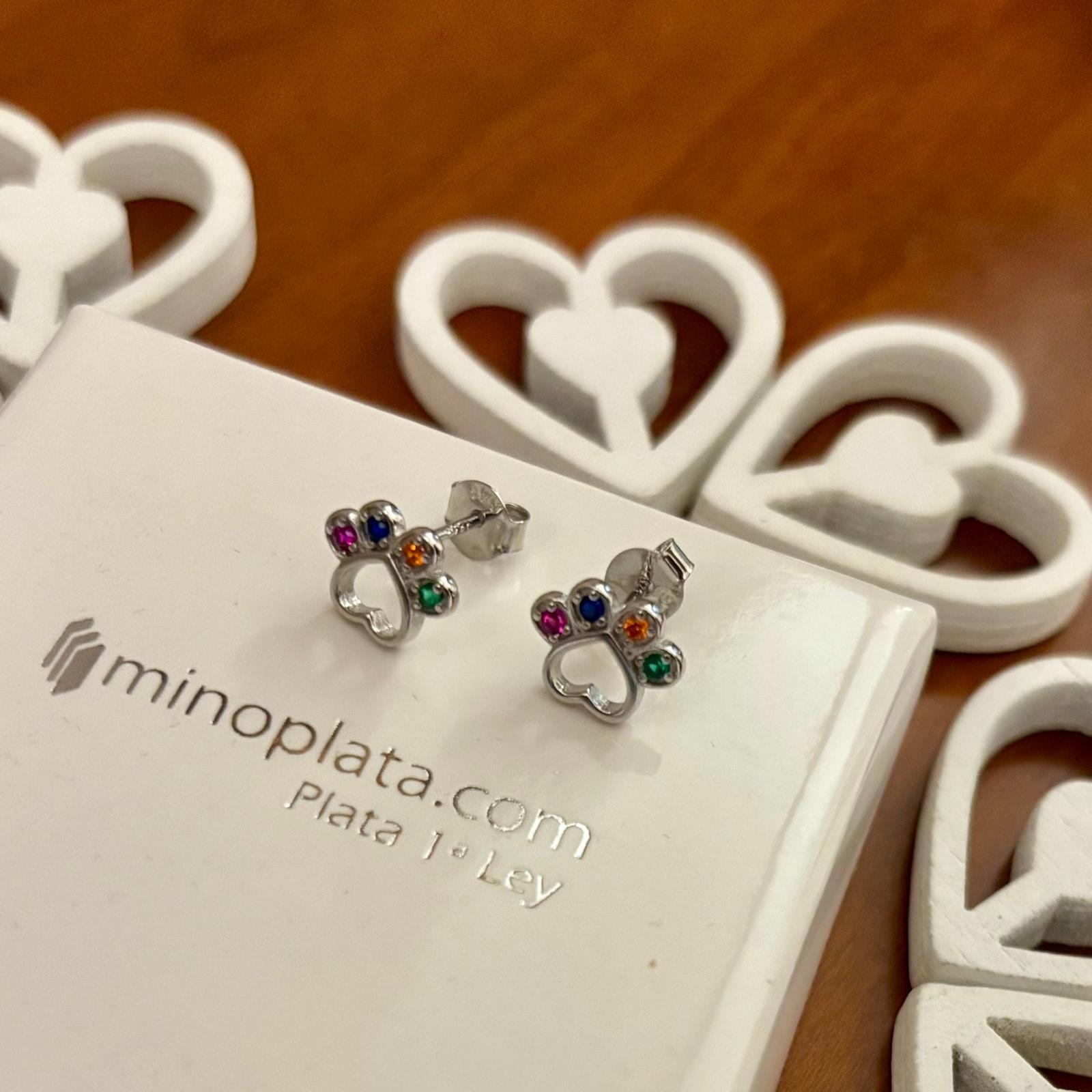 Pendientes huella de Plata de ley rodiada con piedras color 2