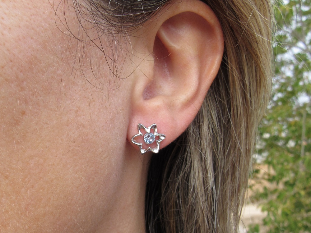 Pendientes para niñas flor de Plata rodiada con Circonita azul 1