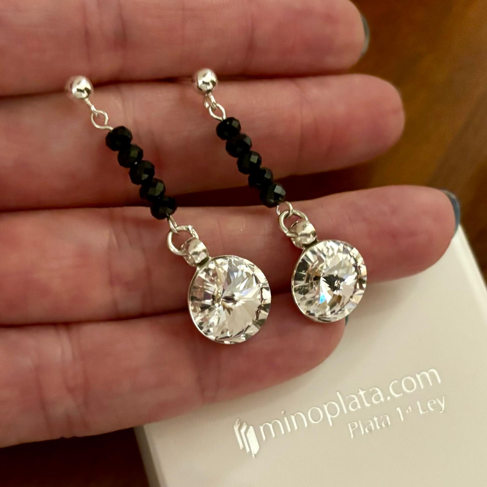Pendientes largos de Plata de ley 925 con Piedras semipreciosas negras y Cristal SW blanco
