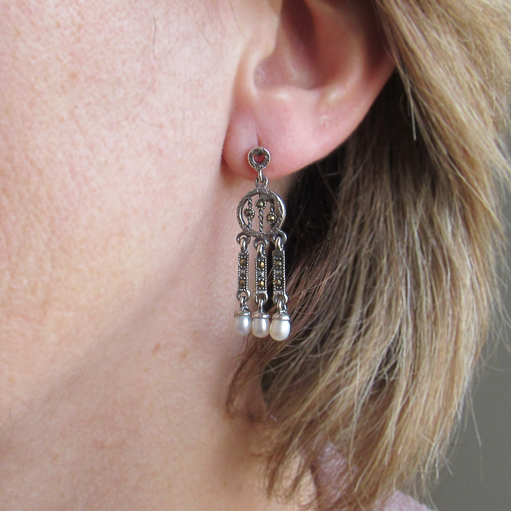 Pendientes largos mujer de Plata vieja con Perlas y Marcasitas 2