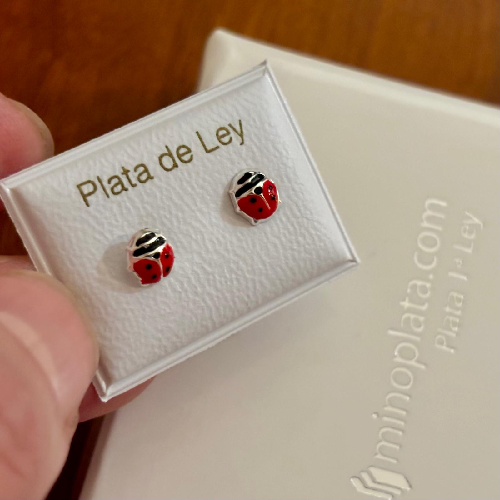 Pendientes bebé mariquitas rojas de Plata de ley 925 con cierre rosca seguridad 2