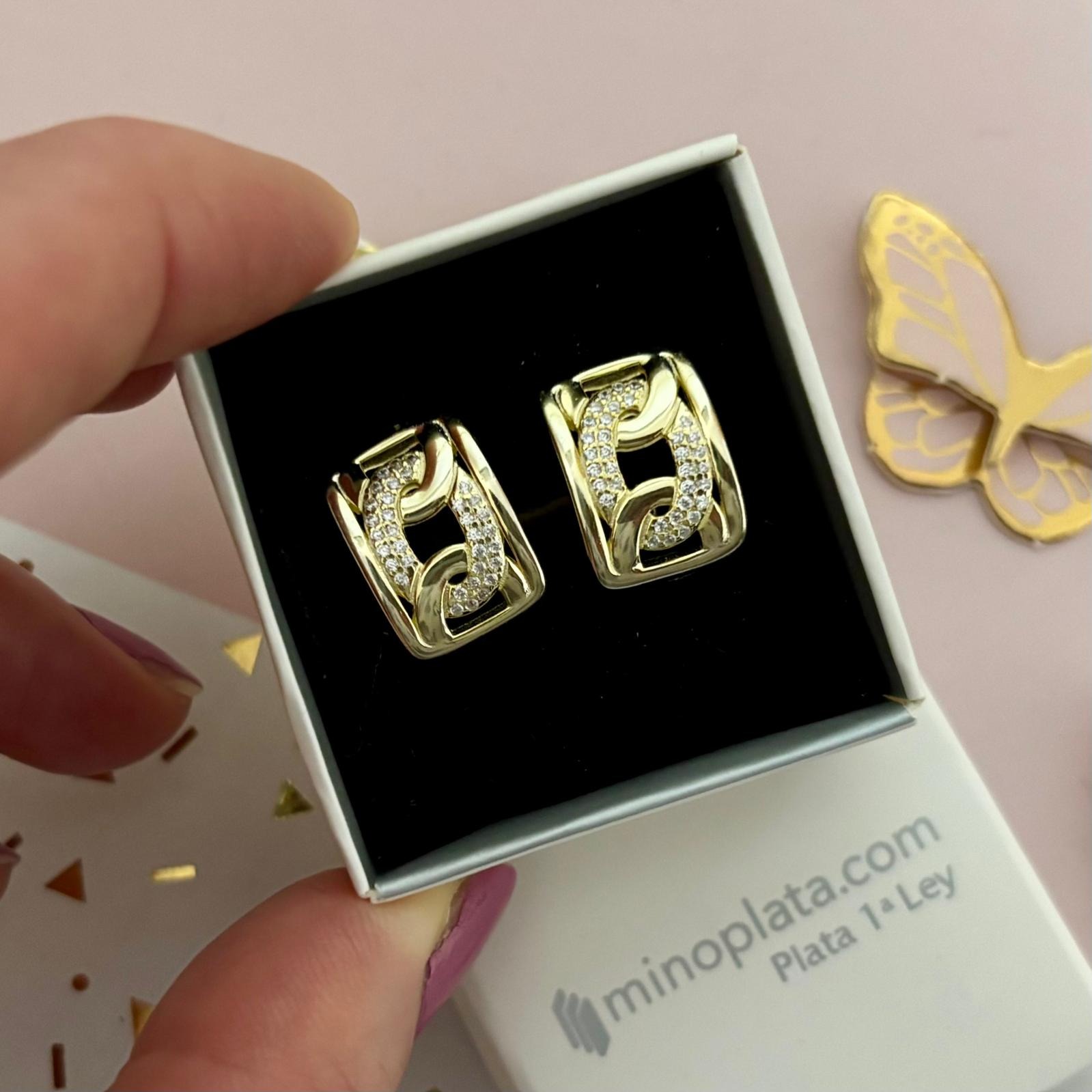 Pendientes de Plata bañada en Oro con Circonitas micro y cierre omega 2