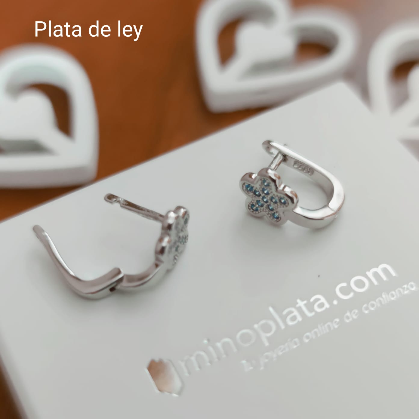 Pendientes de Plata rodiada flor con Circonitas azules 1