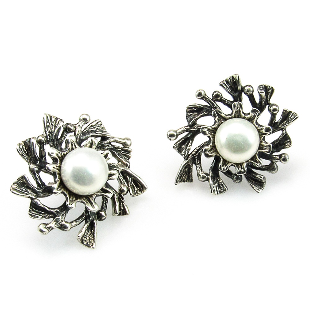 Pendientes de margarita con Perla y Plata de ley