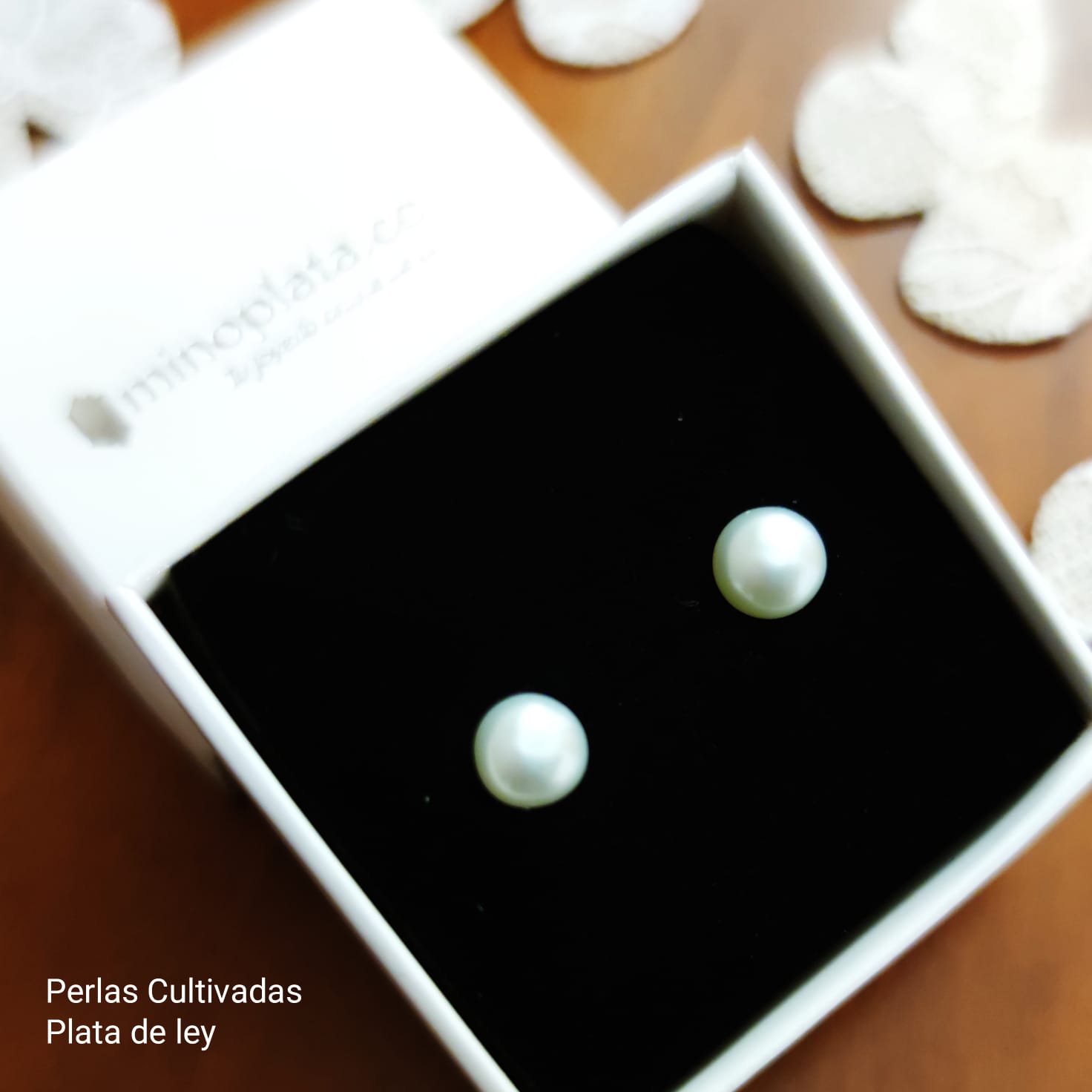 Pendientes Perlas cultivadas 6mm y Plata de ley