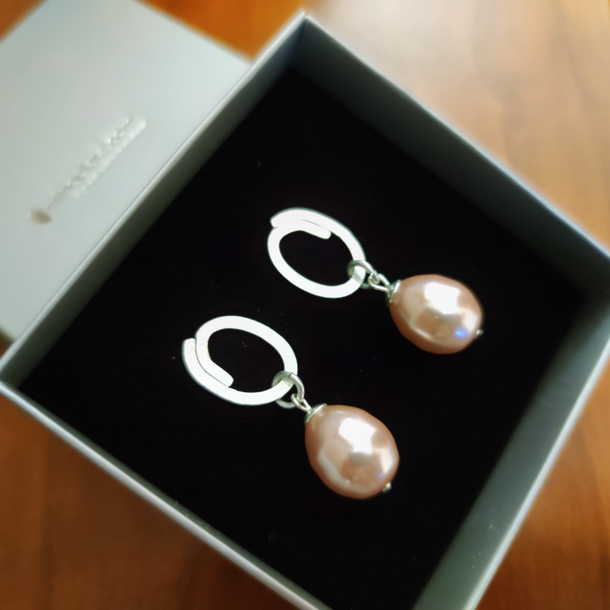 Pendientes Perla de nacar rosa en Plata de ley 1