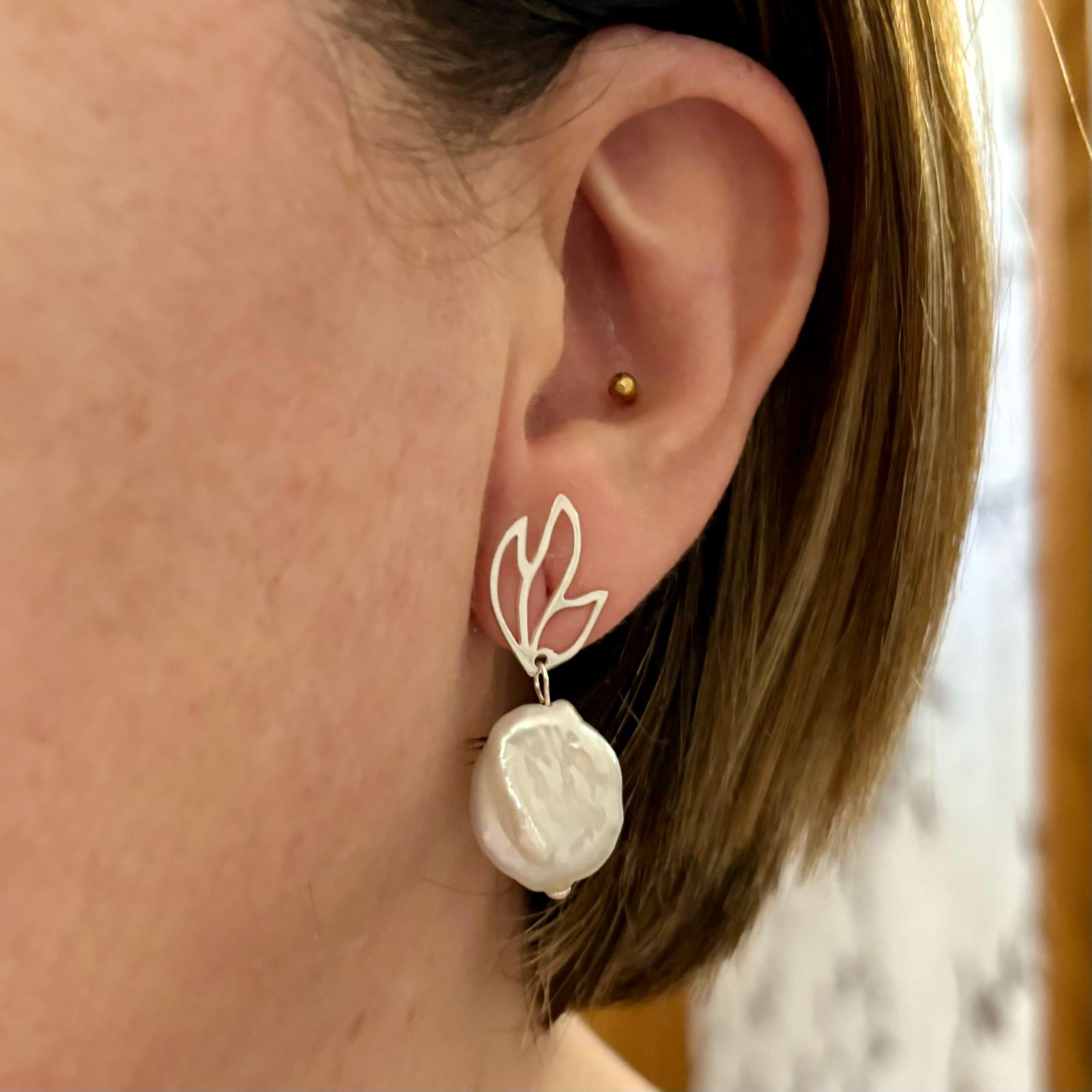 Pendientes de Plata de ley calada con Perlas barrocas 3