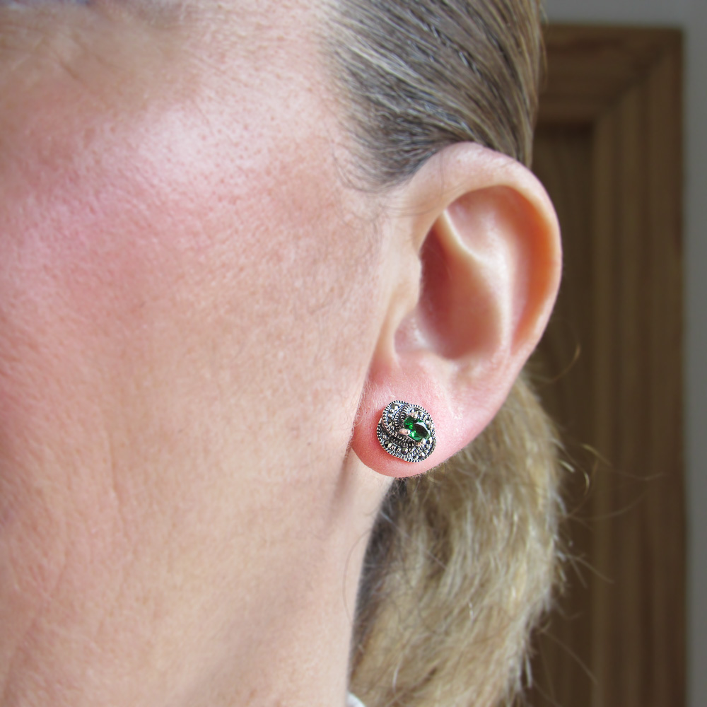 Pendientes de Plata vieja con Marcasitas y Circonitas verdes 2