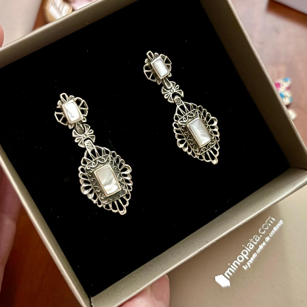 Pendientes de Plata envejecida con Nácar blanco 2