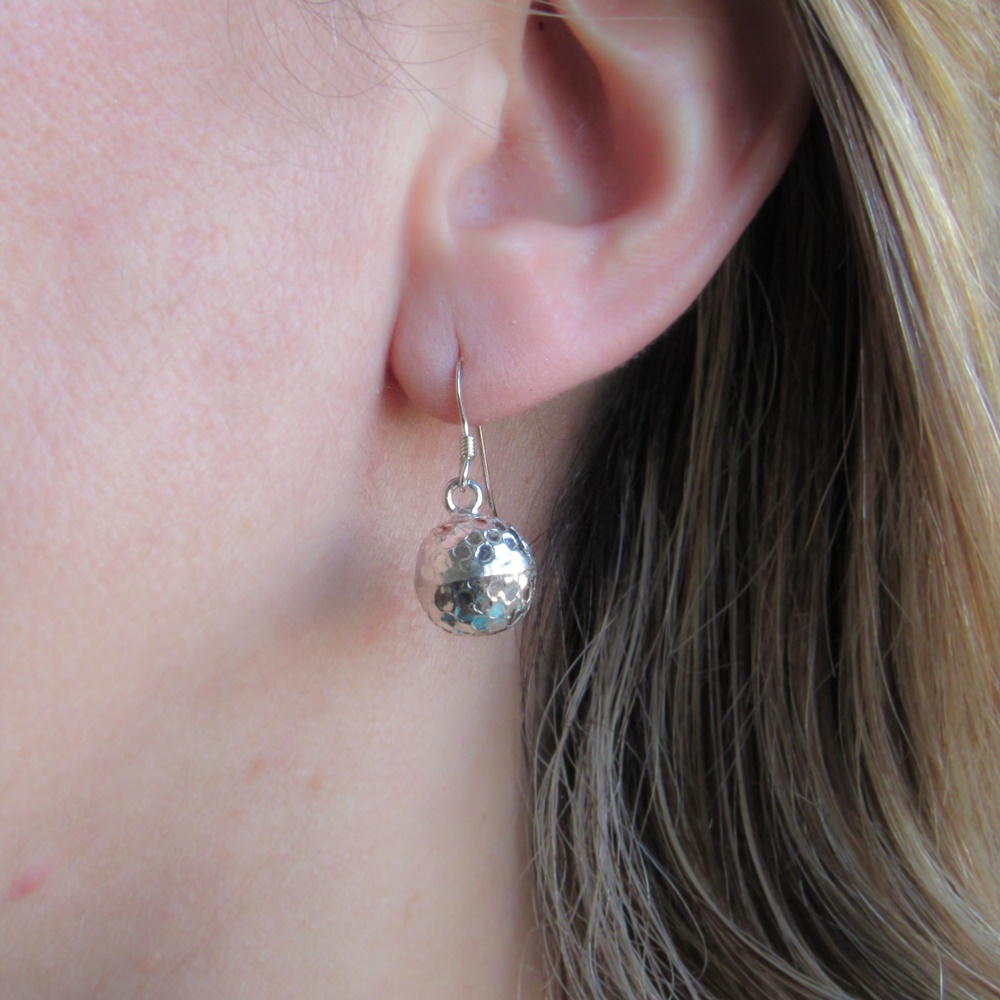 Pendientes de Plata Bola 12 Mm. con talla balon 1