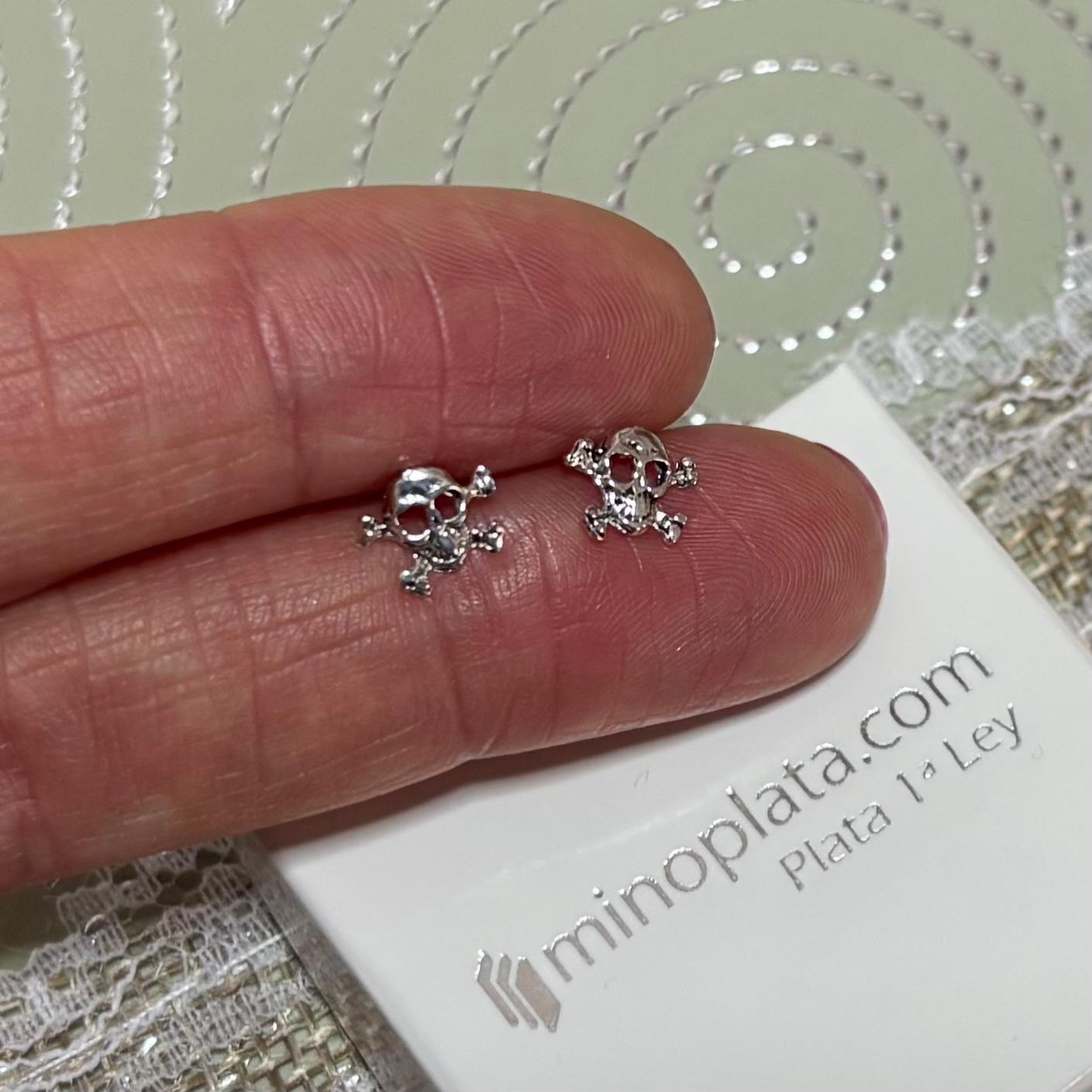 Pendientes unisex calavera de Plata de ley 925 3