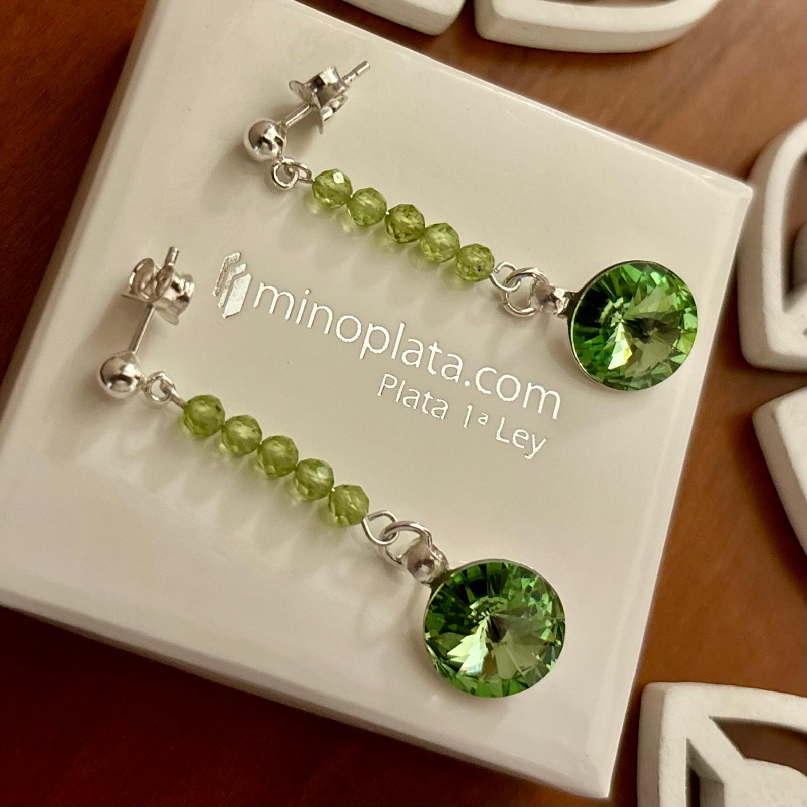 Pendientes largos de Plata de ley 925 con Piedras semipreciosas y Cristal SW verdes