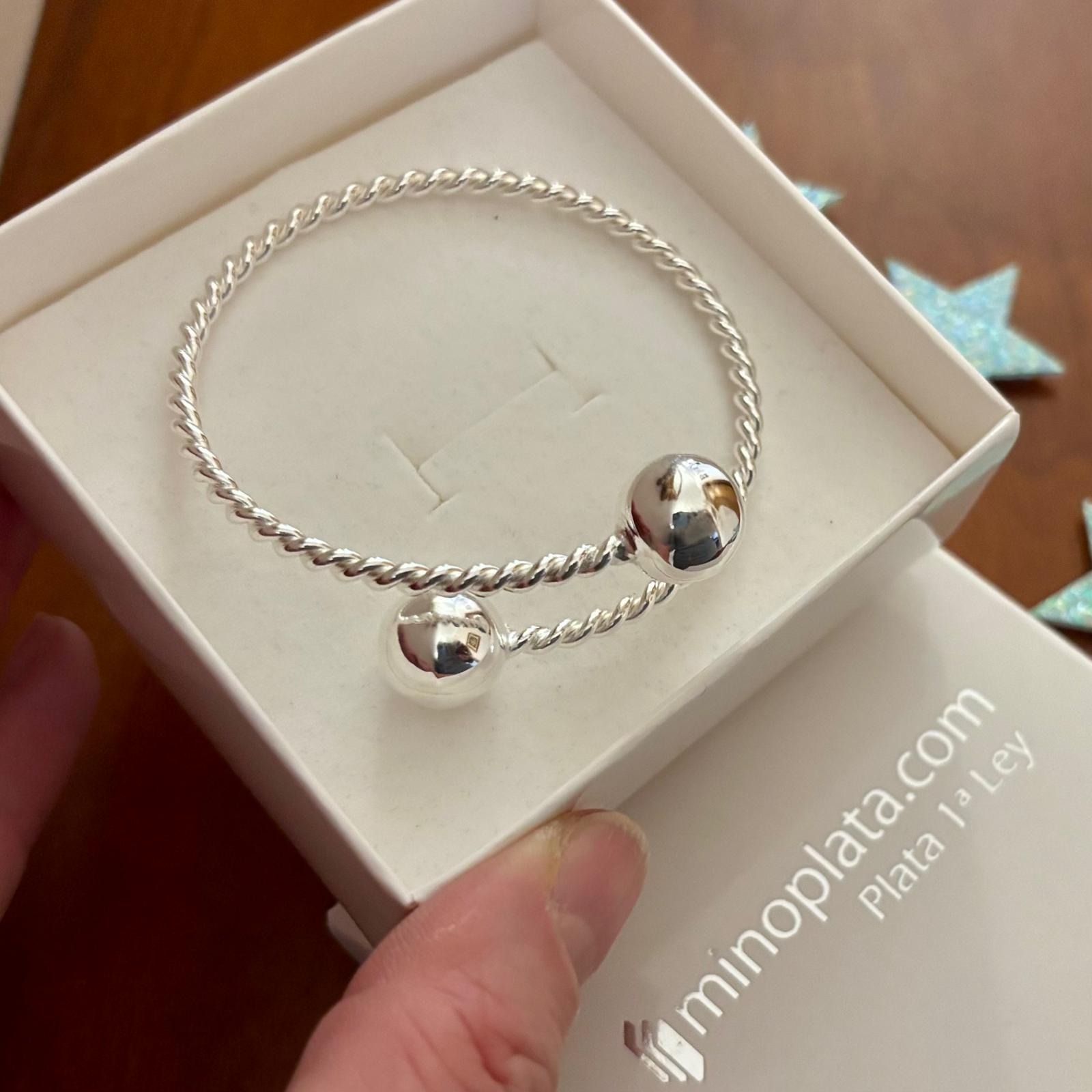 Pulsera con bolas de Plata de ley y cuerpo reliado 3