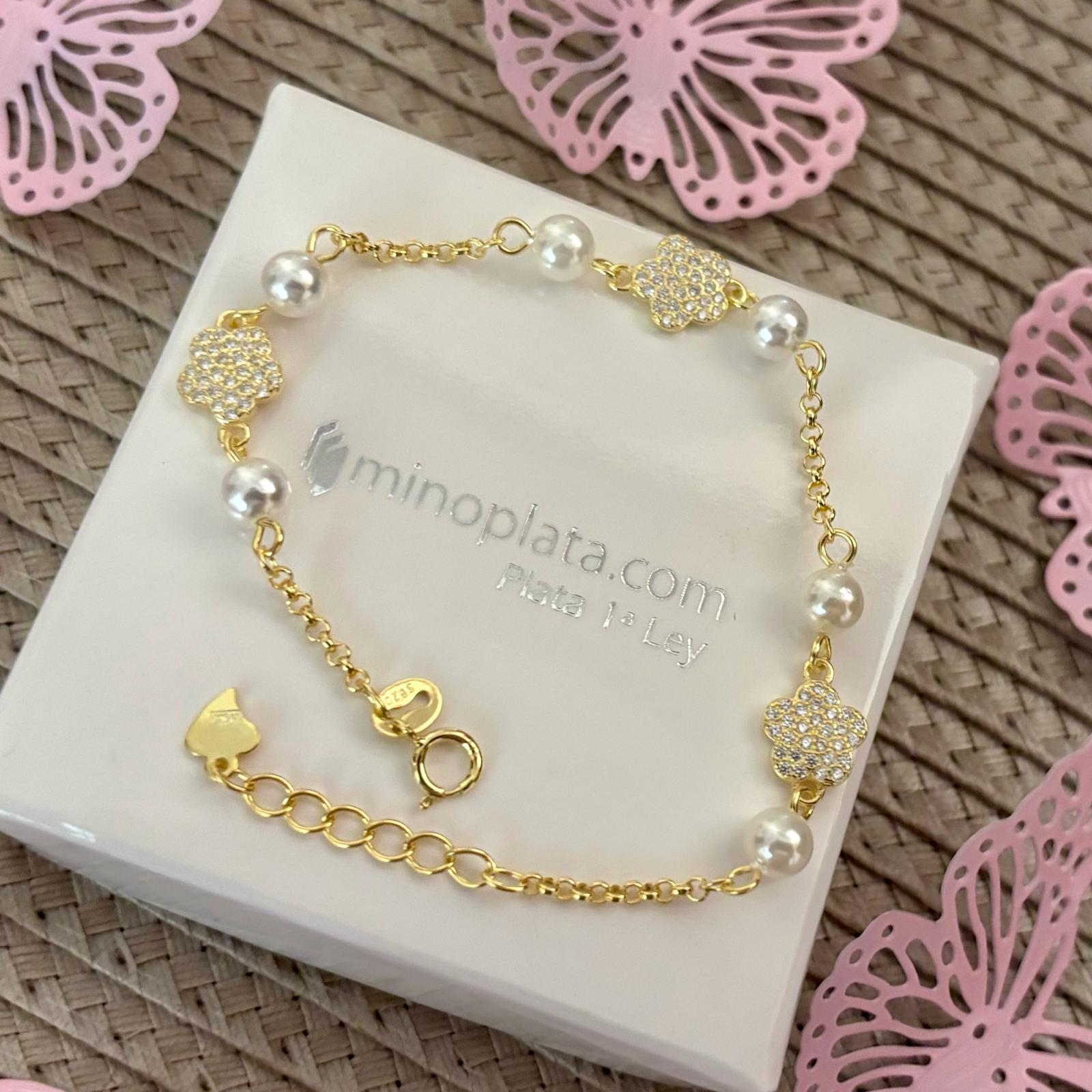 Pulsera flor de Plata chapada en Oro con Perlas cultivadas y Circonitas para niña 1