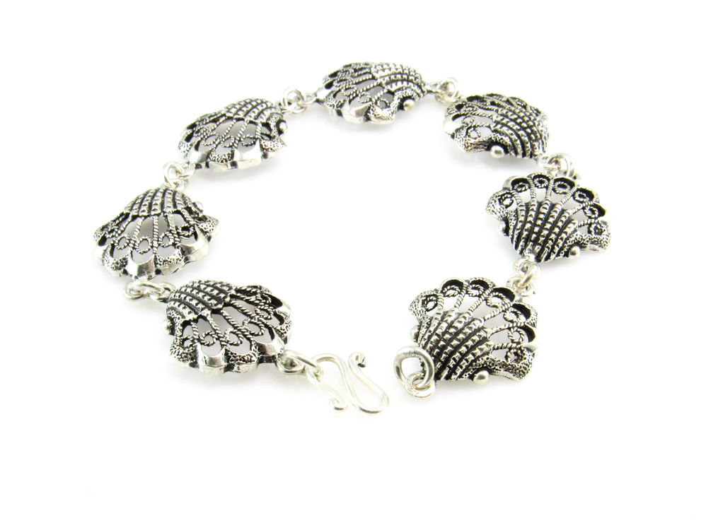 Pulsera Conchas de Santiago de Plata de ley