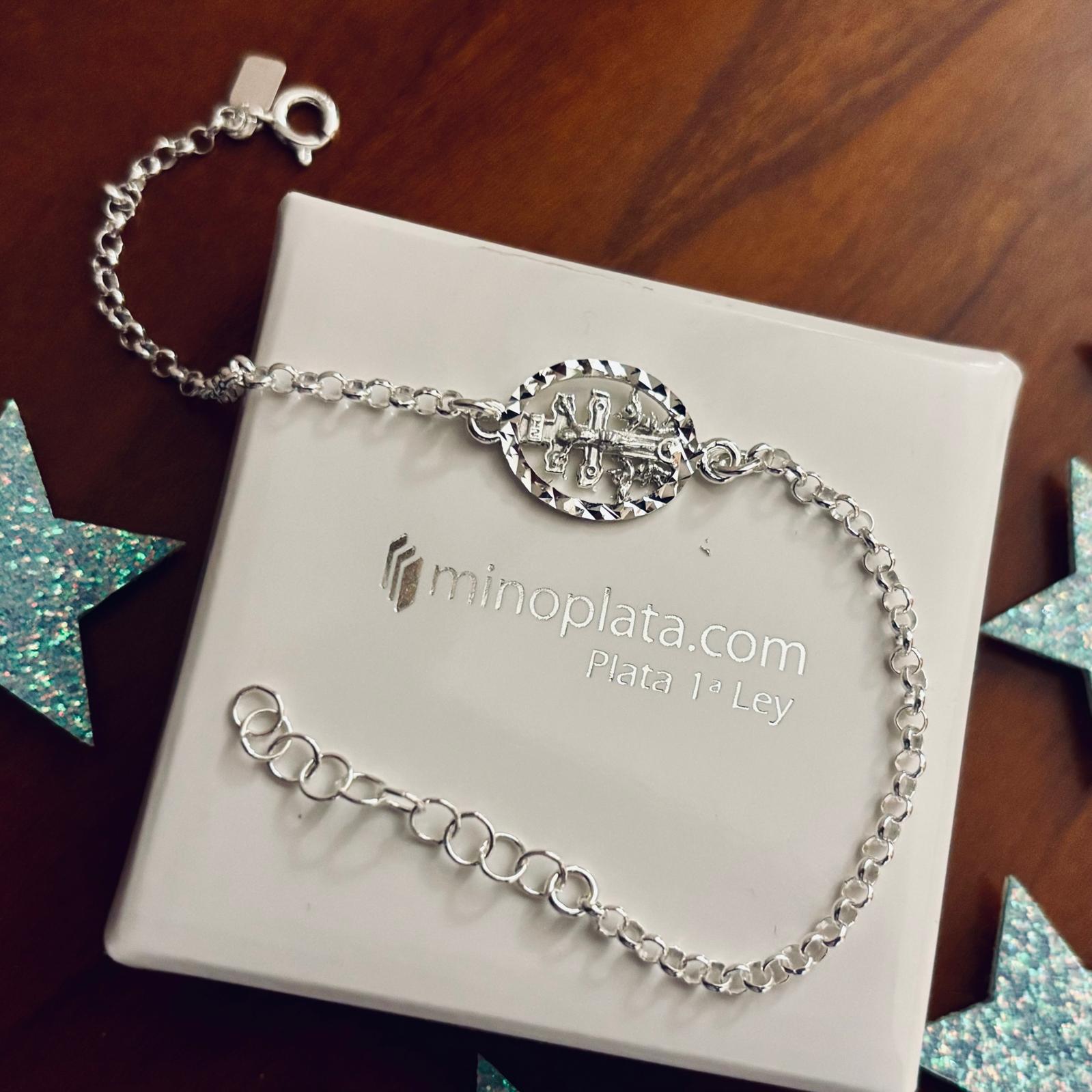 Pulsera Cruz de Caravaca de Plata de ley 925 cerco tallado 3