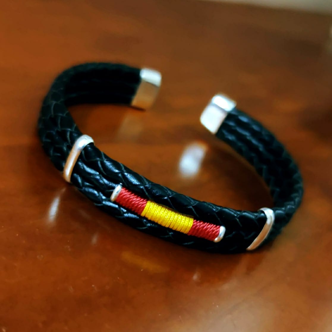 Pulsera tres hilos de Piel negra trenza y Plata bandera España