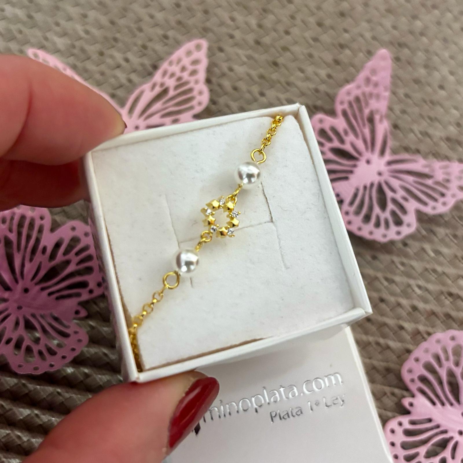 Pulsera Primera Comunión de Plata chapada en Oro con Perlas cultivadas de río y Circonitas 3