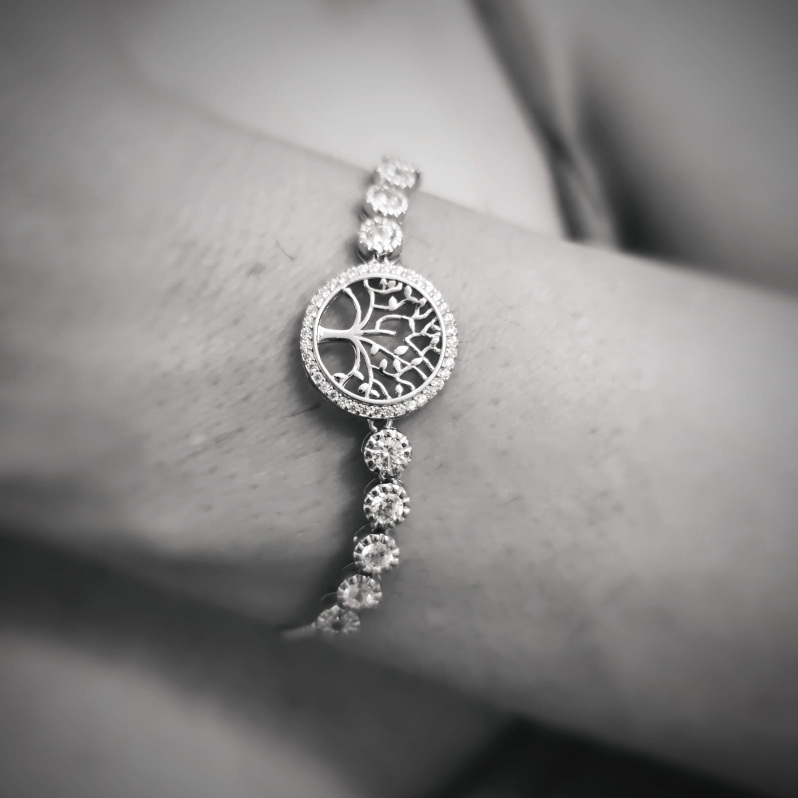 Pulsera ajustable Árbol de la vida Plata de ley con Circonitas 1