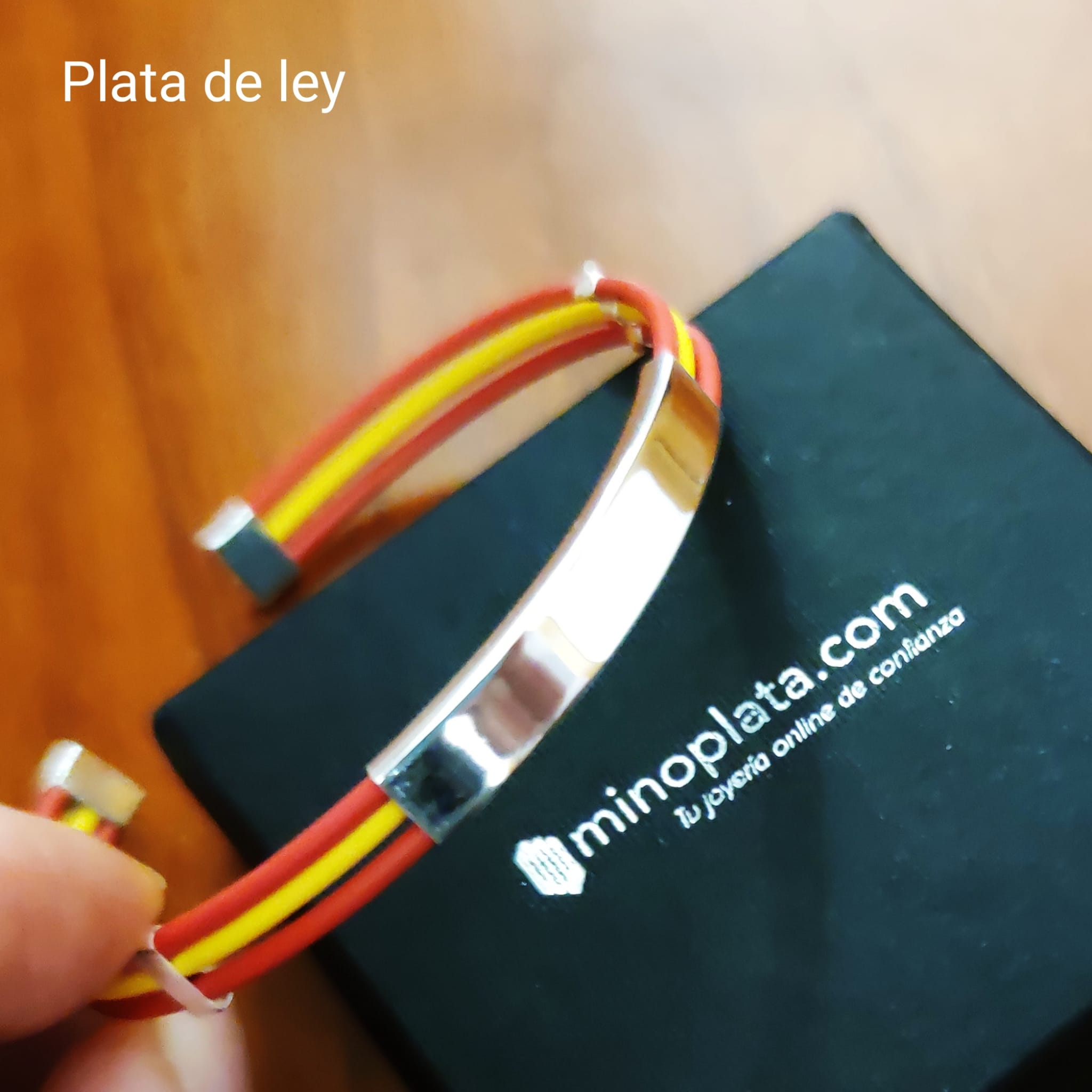 Pulsera brazalete bandera España de caucho y Plata de ley hombre