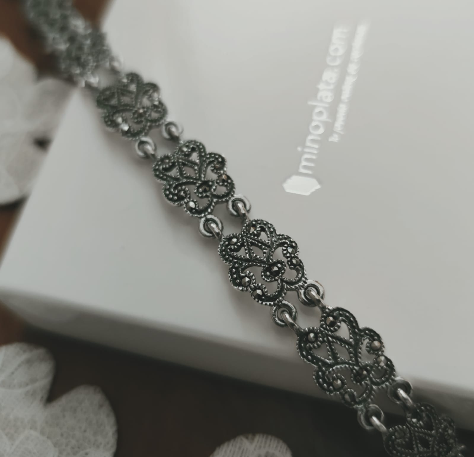 Pulsera calada de Plata envejecida con Piedras Marcasitas