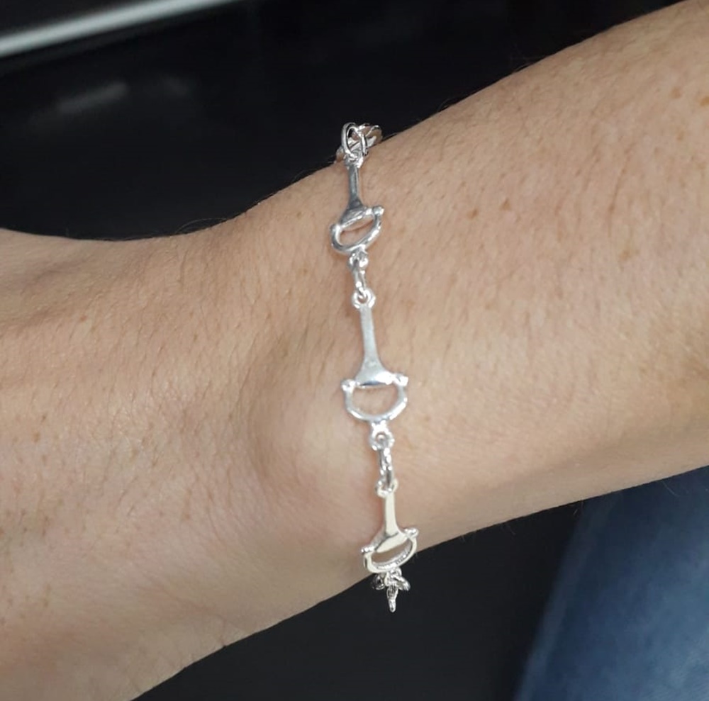 Pulsera de Plata de ley con estribos pequeños 1