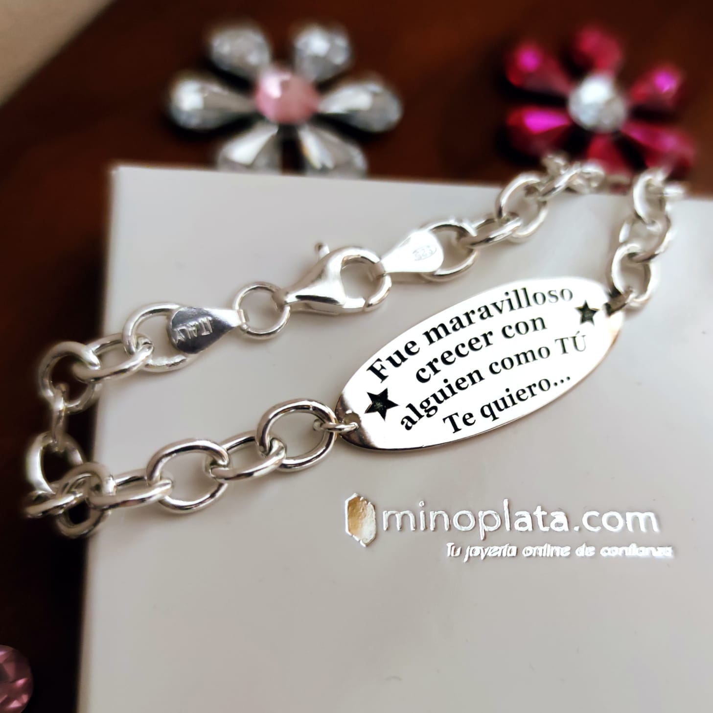 Pulsera grabada 