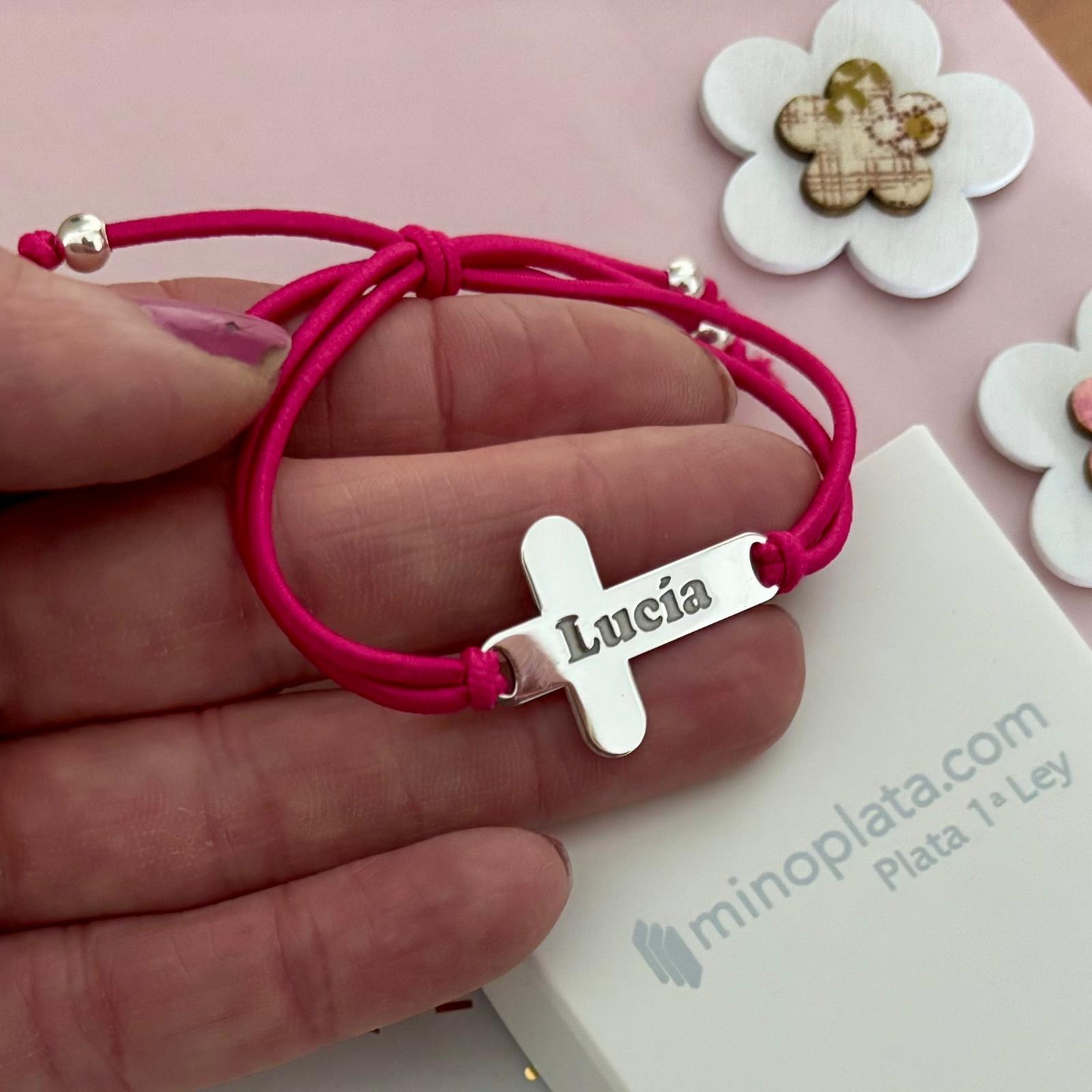 Pulsera goma y cruz de Plata personalizada 1
