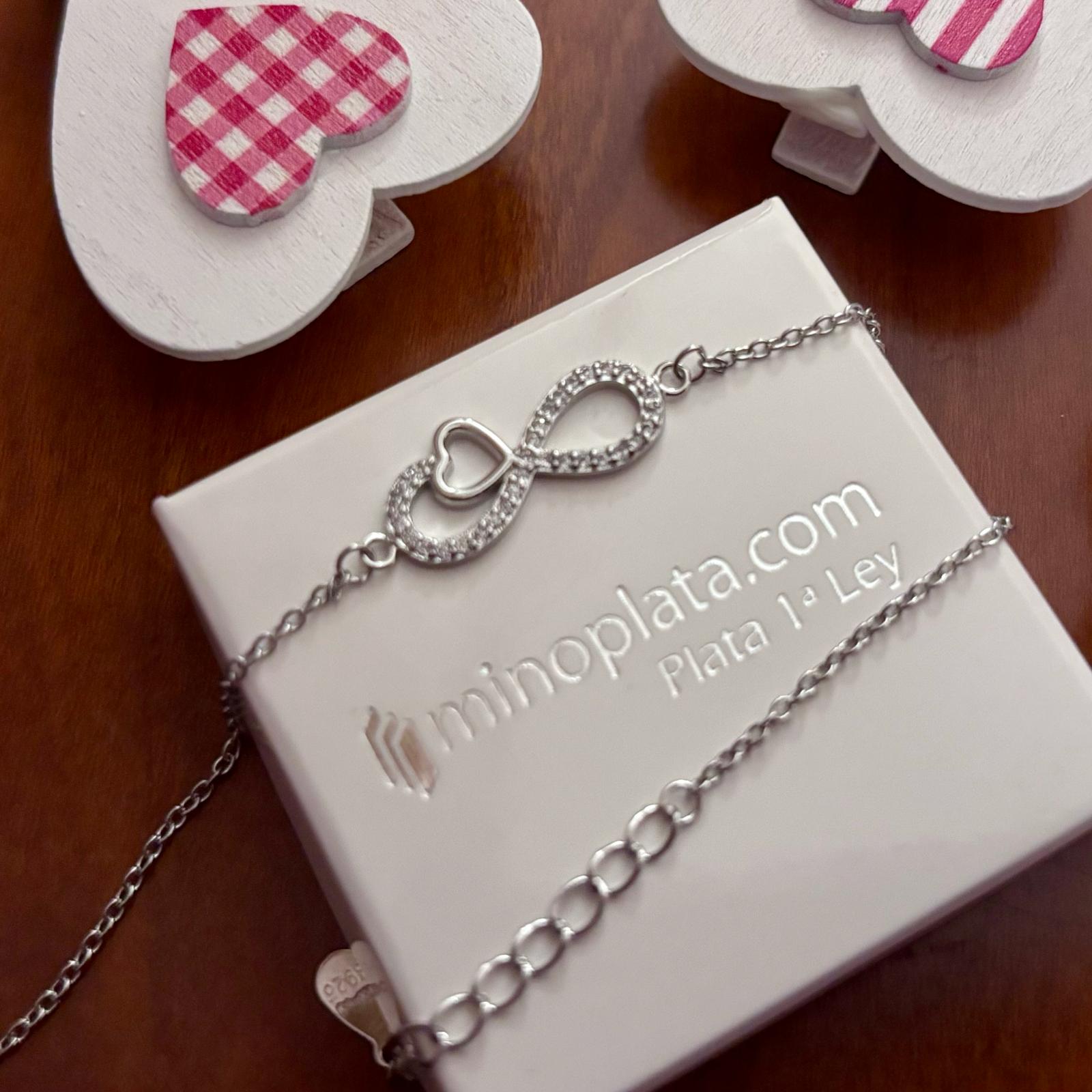 Pulsera corazón infinito con Circonitas de Plata de ley rodiada