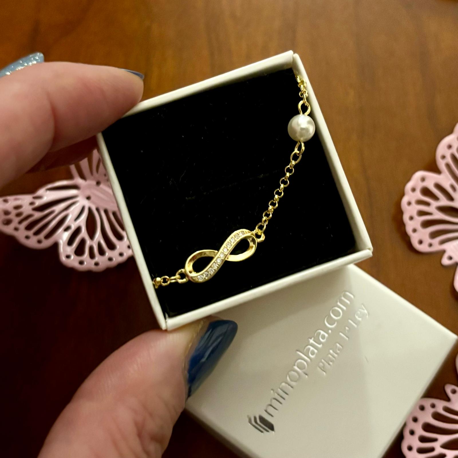 Pulsera infinito de Plata de ley chadapa en Oro con Perlas cultivadas para niña 3