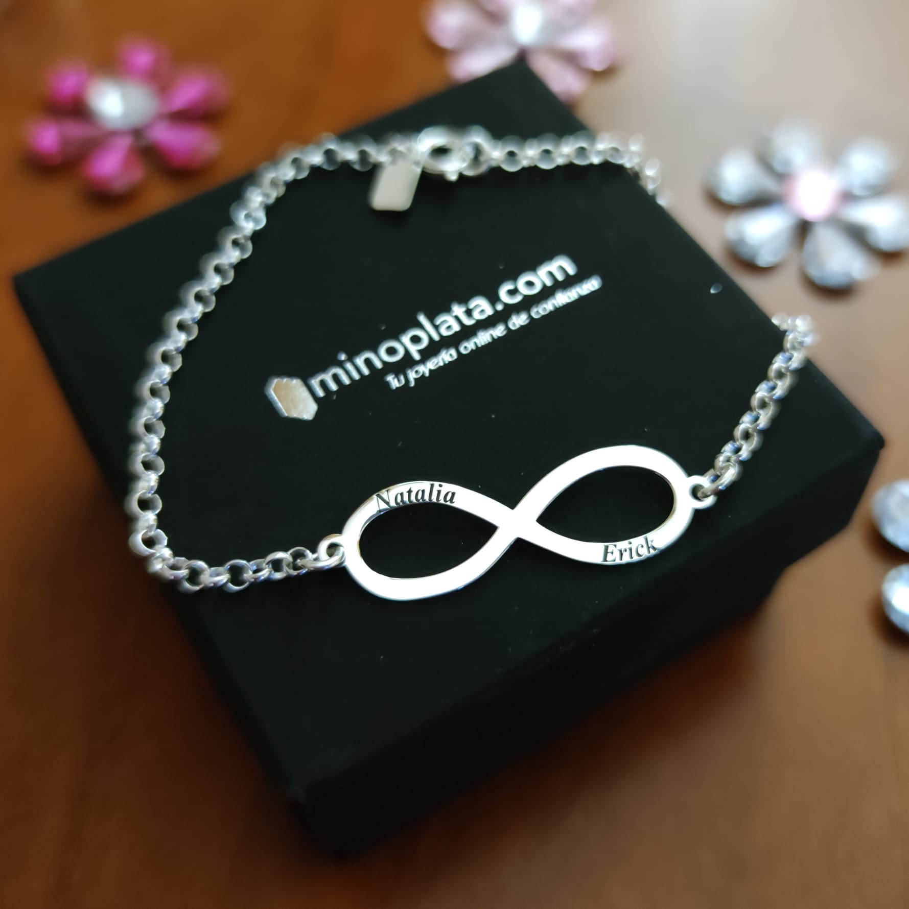 Pulsera infinito personalizada hasta 4 nombres de Plata de ley 3