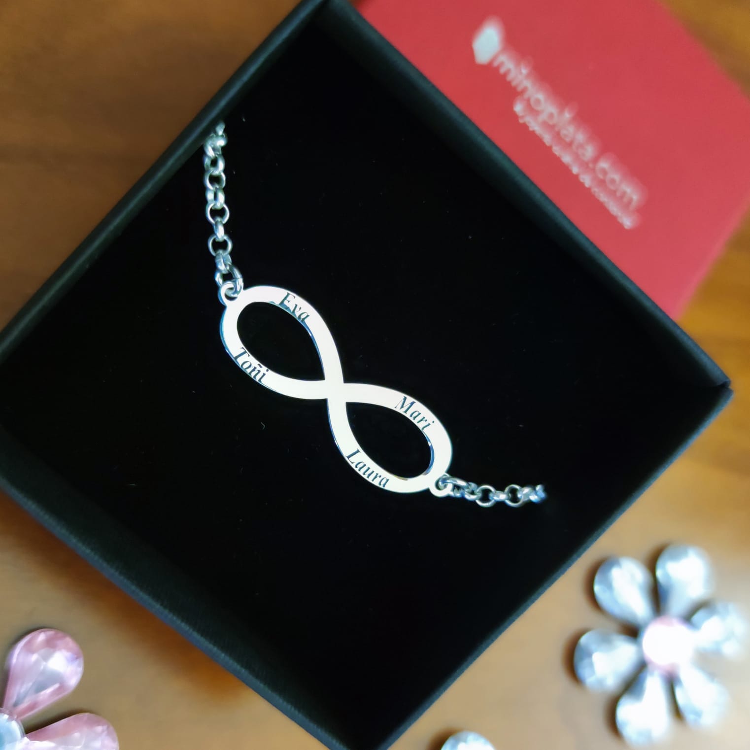 Pulsera infinito personalizada hasta 4 nombres de Plata de ley 5