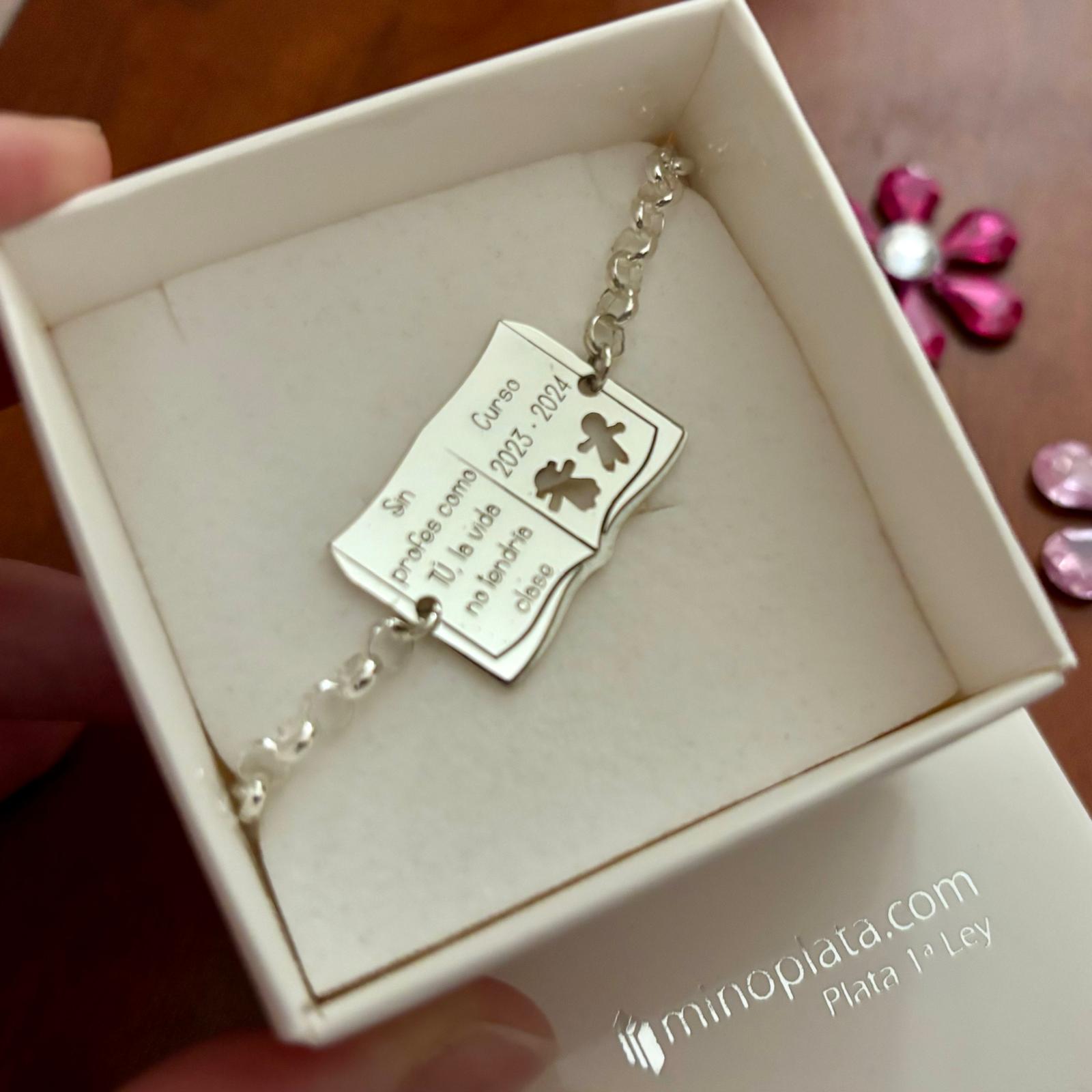 Pulsera personalizada libro de Plata de ley para maestras 2