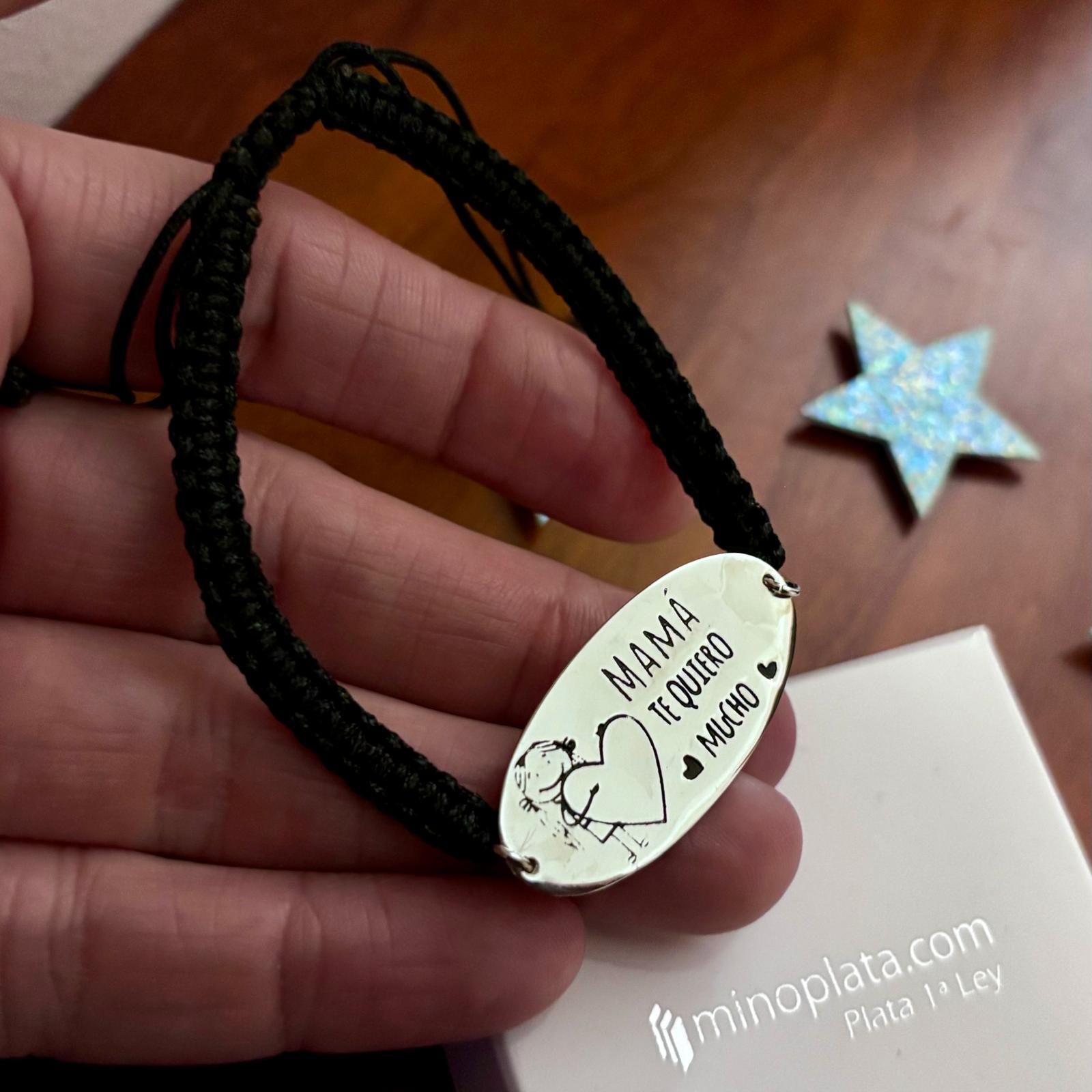 Pulsera macramé negro y placa de Plata de ley Mamá te quiero mucho 2
