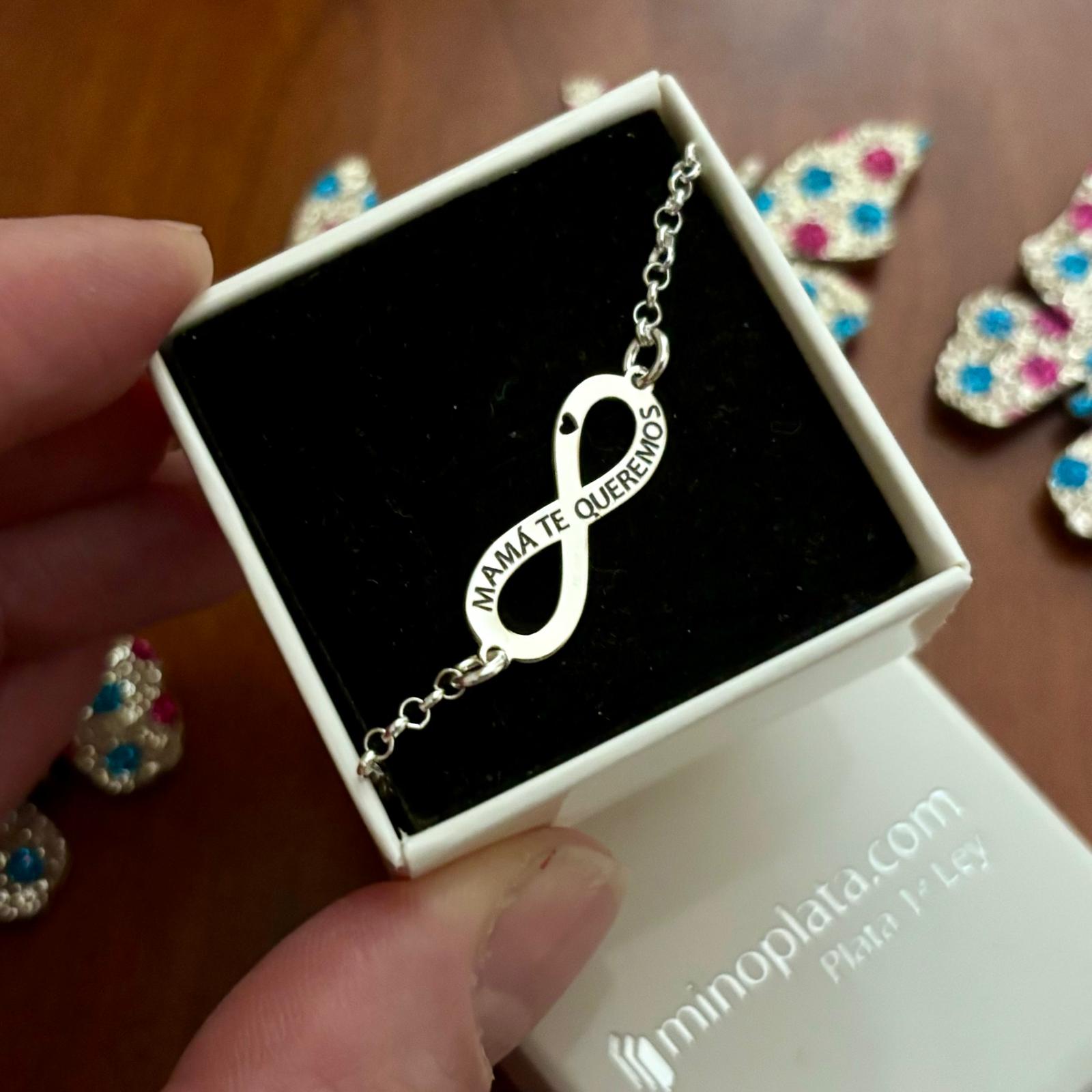 Pulsera infinito corazón Mamá te queremos de Plata de ley 3
