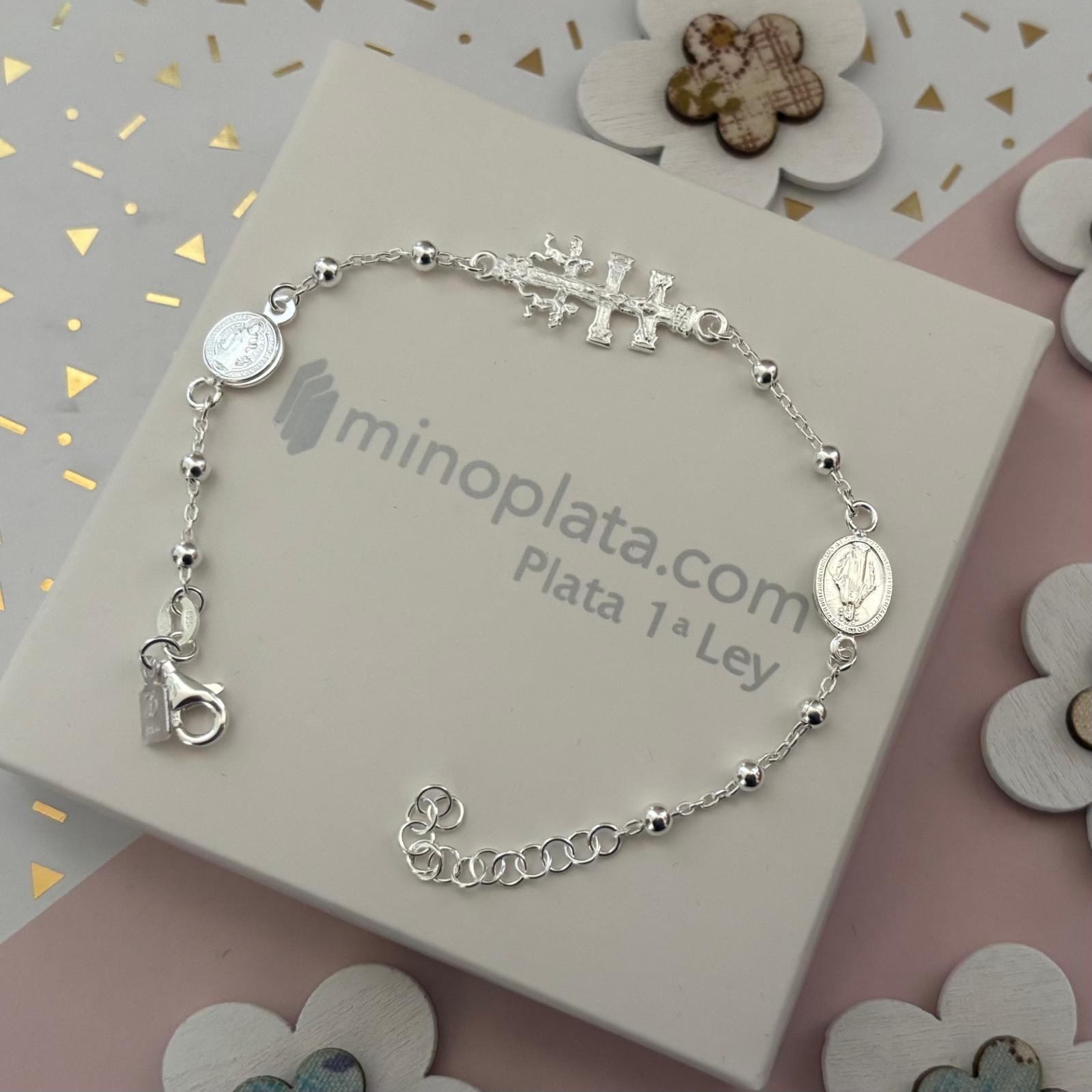 Pulsera tres amuletos Cruz de Caravaca, Medalla San Benito y Medalla Milagrosa de Plata de ley 4
