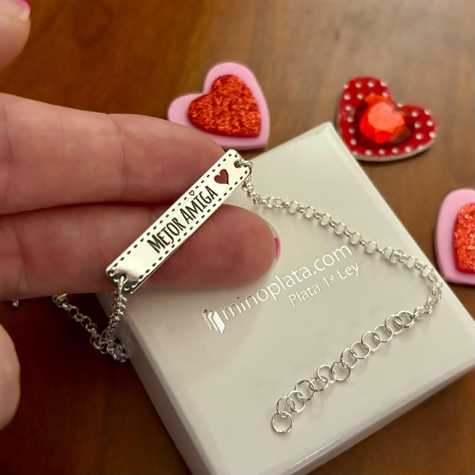 Pulsera en Plata con mensaje grabado 
