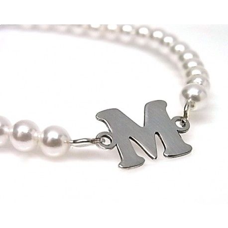 Pulsera de Perlas con inicial de Plata 1