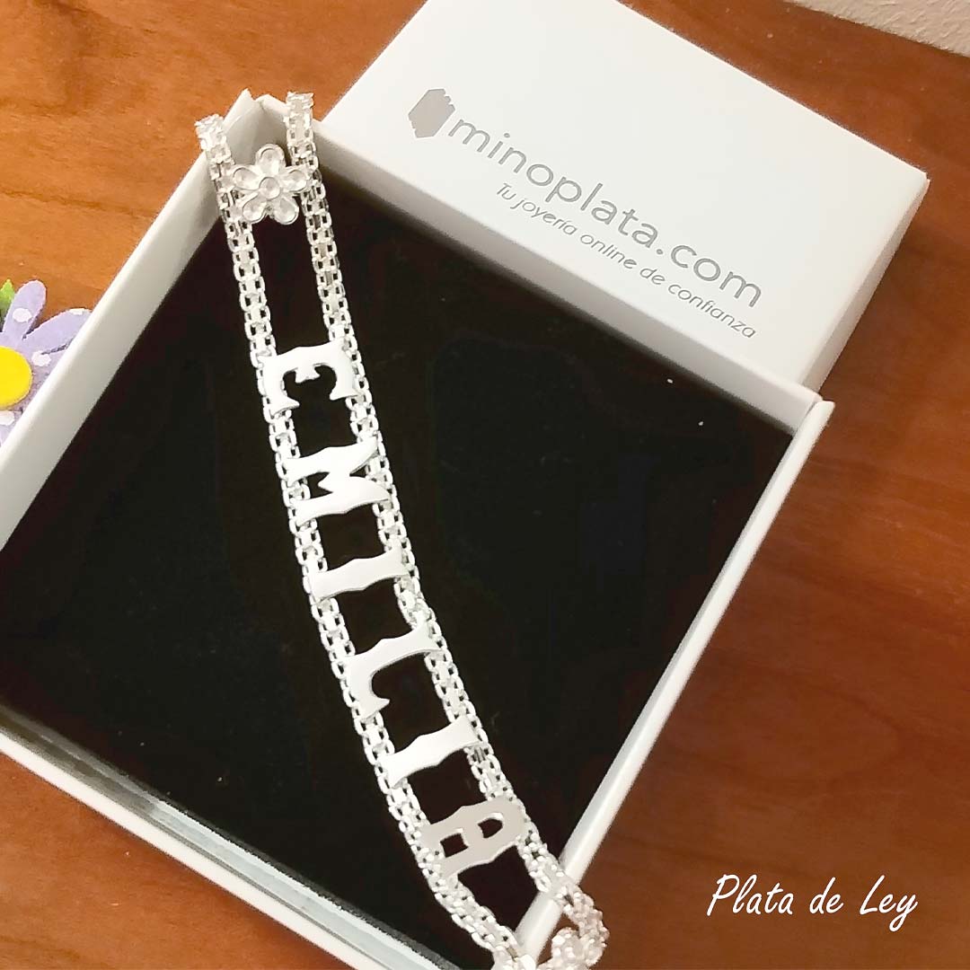 Pulsera con cualquier nombre o palabra de Plata de ley 5