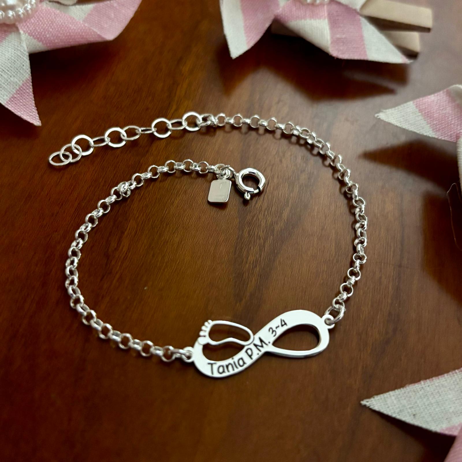 Pulsera personalizada infinito pie de Plata de ley 4