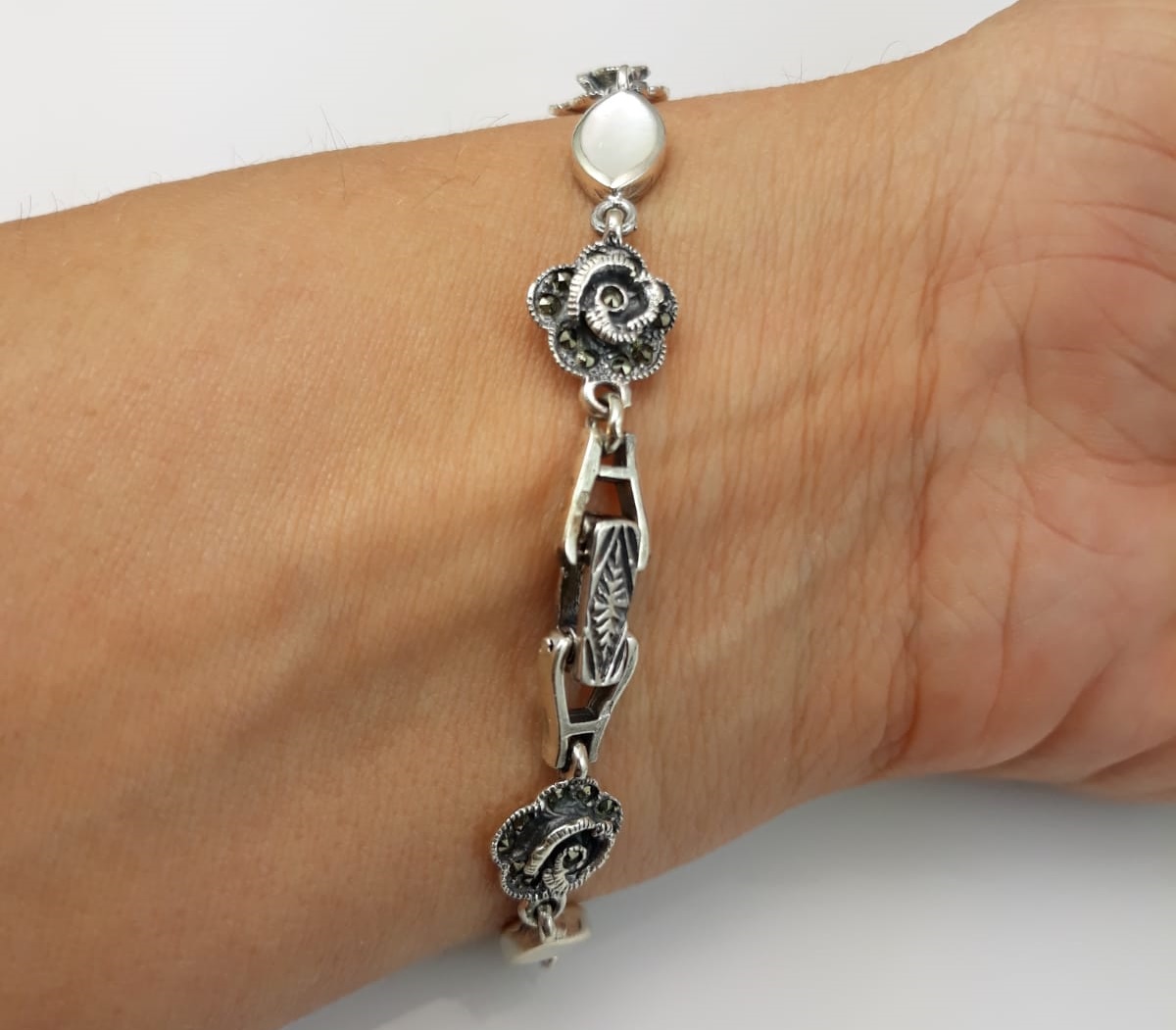 Pulsera de Plata vieja y Nácar rosas con Marquesitas 2