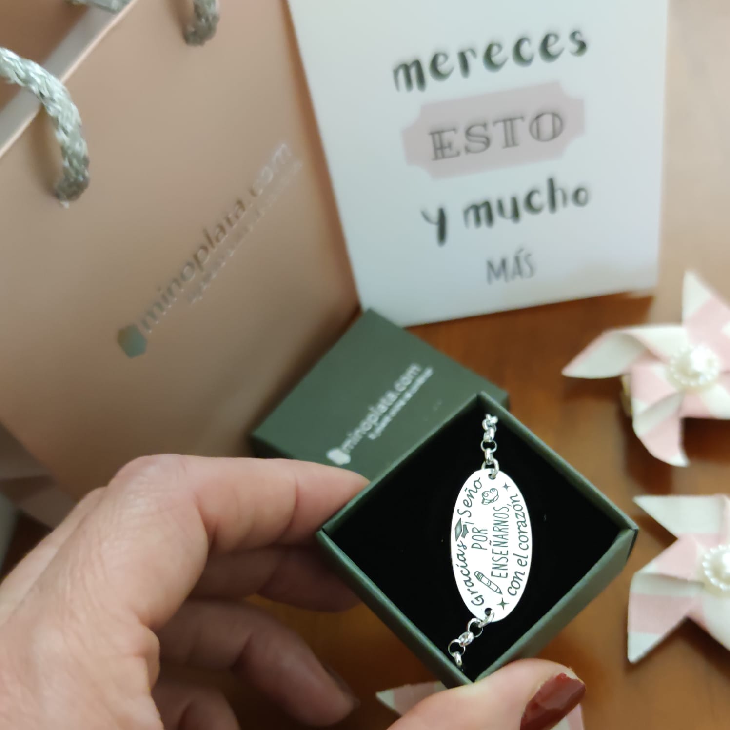 Pulsera de Plata con mensaje para profesoras 