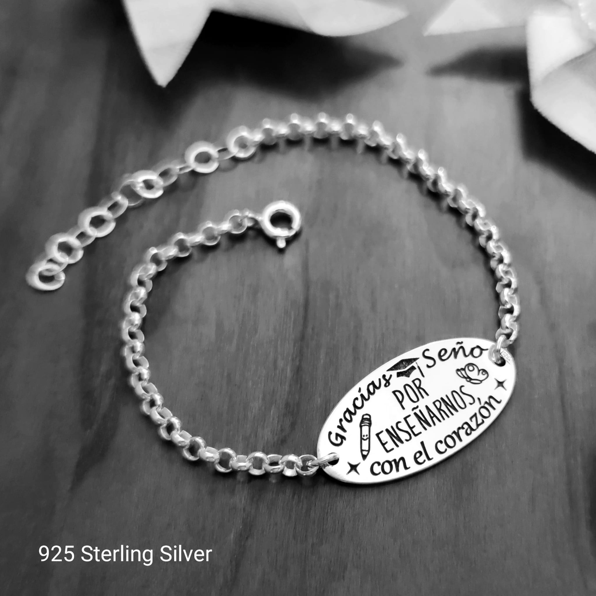 Pulsera de Plata con mensaje para profesoras 