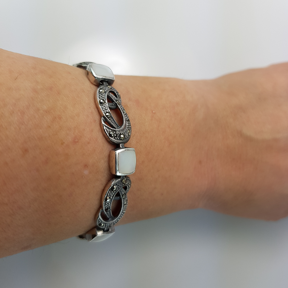 Pulsera de Plata envejecida con nácar y marcasitas 1